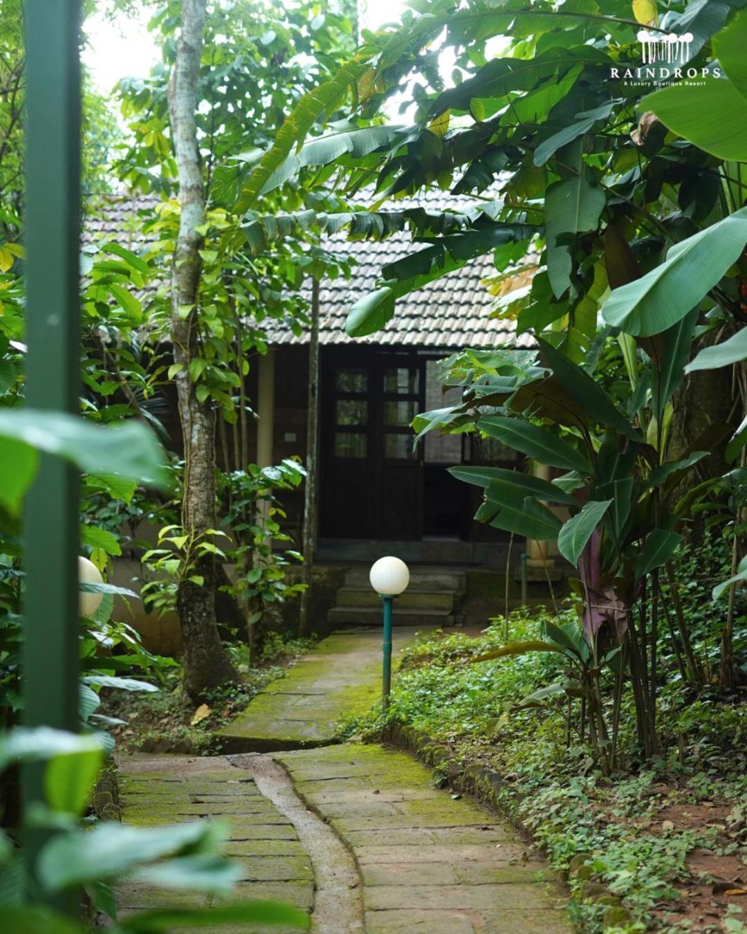 Raindrops Resorts Wayanad Sultan Bathery Ngoại thất bức ảnh